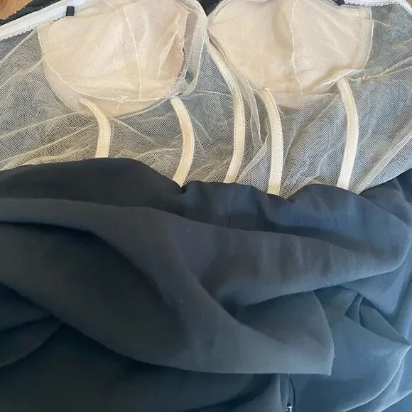 Badgley Mischka Sweetheart Lace Strapless Gown Size 6